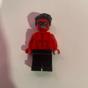 SH1026: Red Hulk - Minifigure